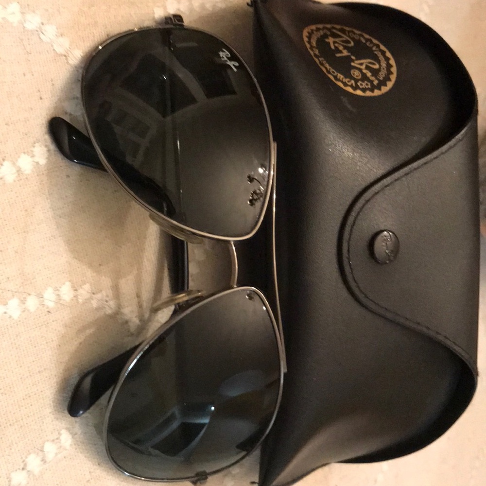 Ray ban aviators